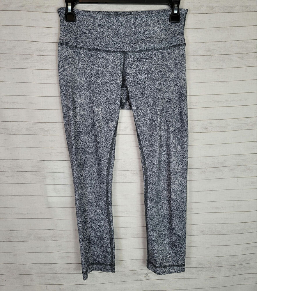 LULULEMON Wunder Under Legging in  Rio Mist White Black, sz 4